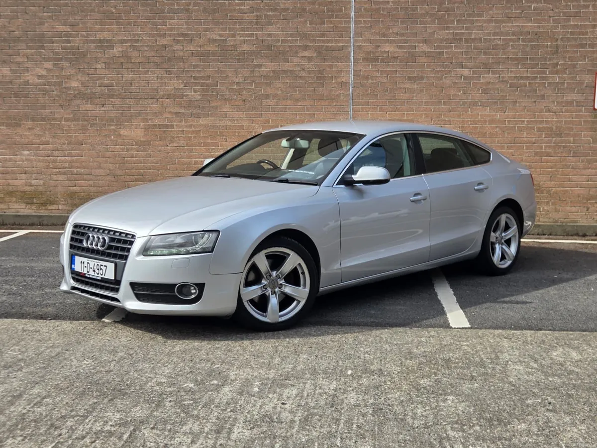 Audi A5 2011 - Image 1
