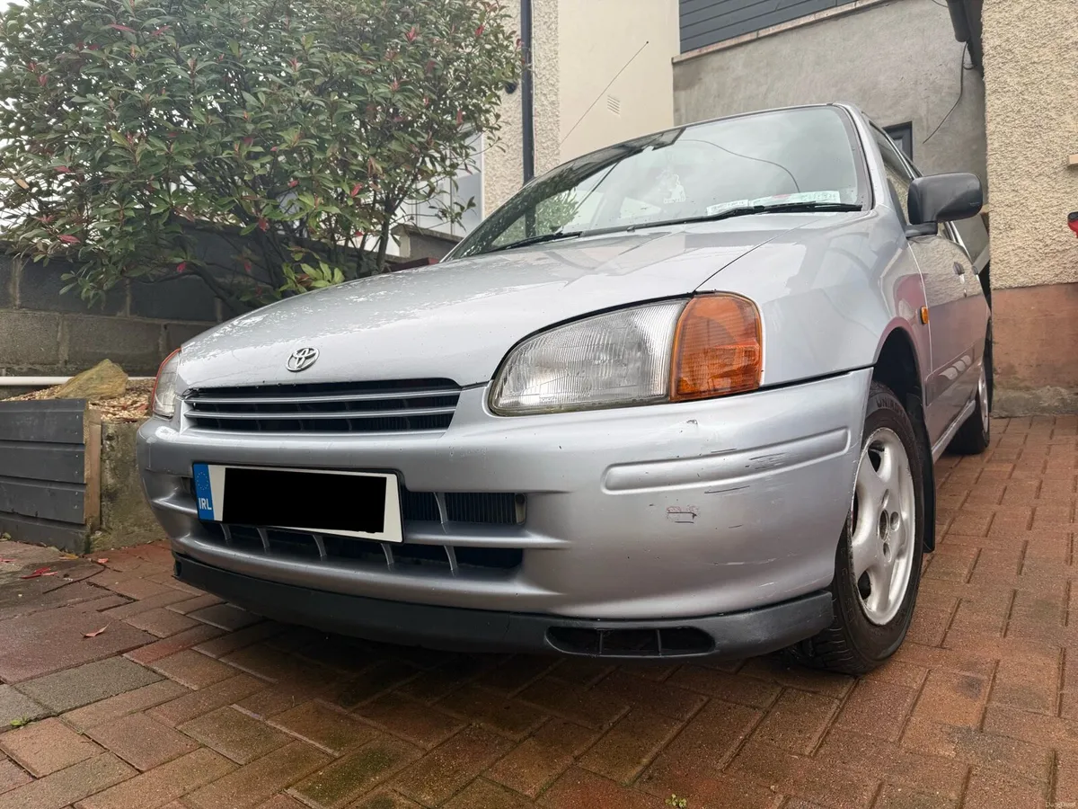 99 Toyota Starlet,  €2200 - Image 3