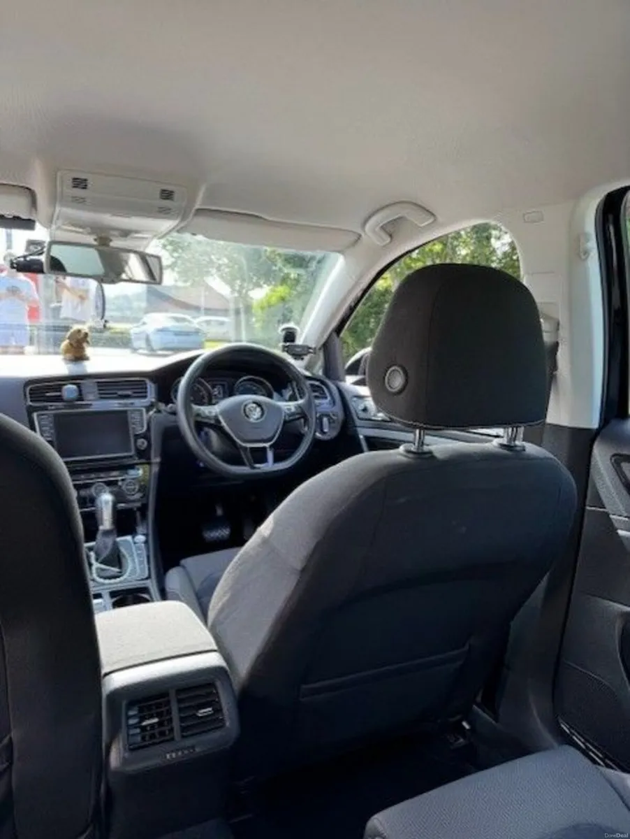 Volkswagen Golf 2014 - Image 4