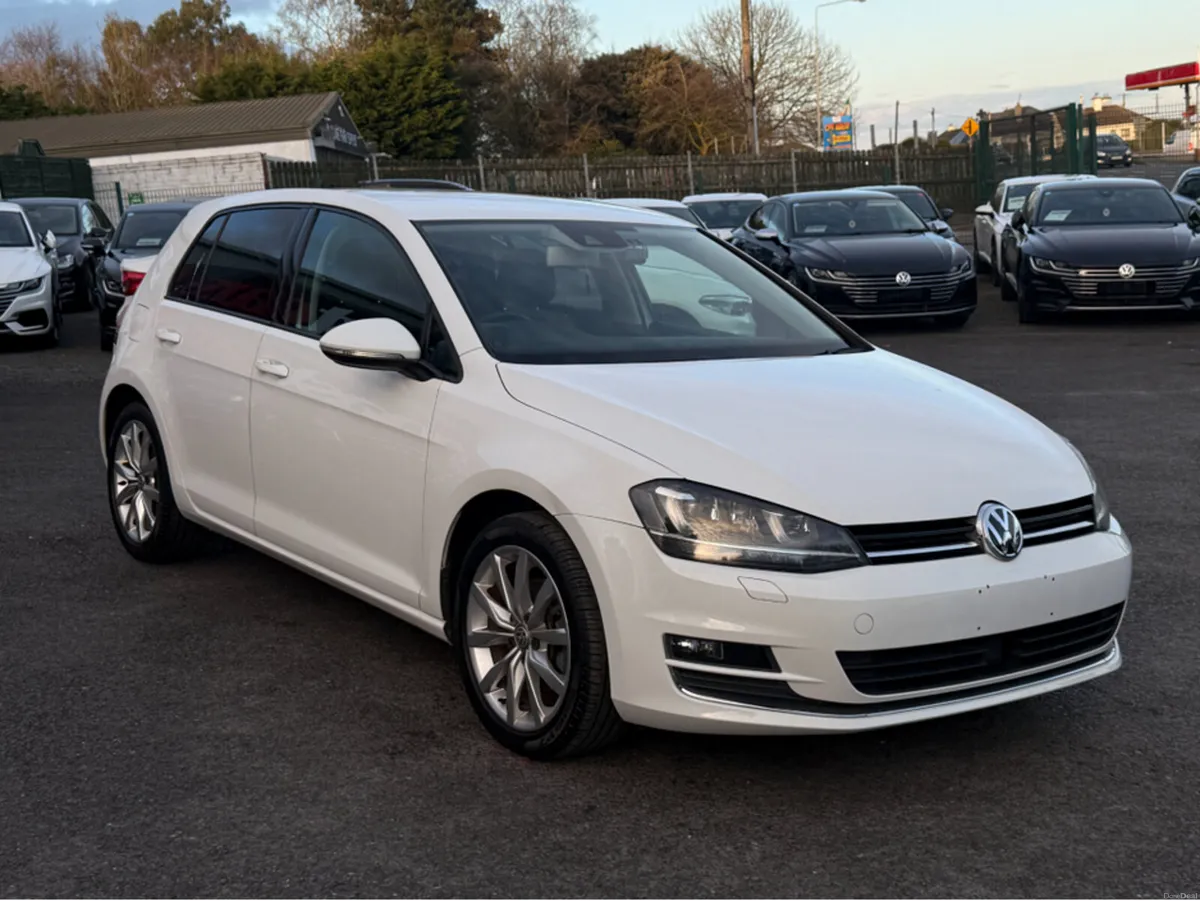 Volkswagen Golf 141 // FULL LEATHER // 1.4 TSI // - Image 3