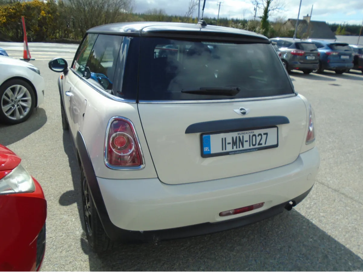 Mini Cooper SR12 2DR 1.6 R56 FIRST - Image 2