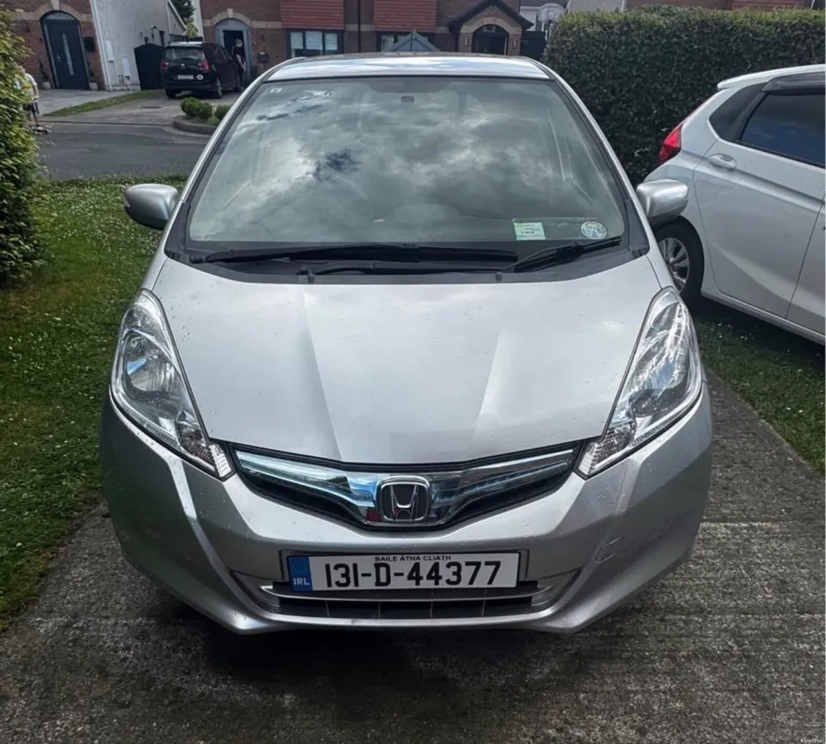 Honda Fit Hybrid / Low Mileage / NCT: June 2027 - Image 1