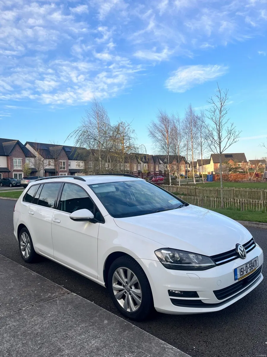VW Golf TSI Estate 2015 1.2 petrol | low mileage - Image 2