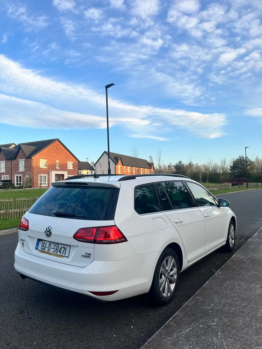VW Golf TSI Estate 2015 1.2 petrol | low mileage - Image 4