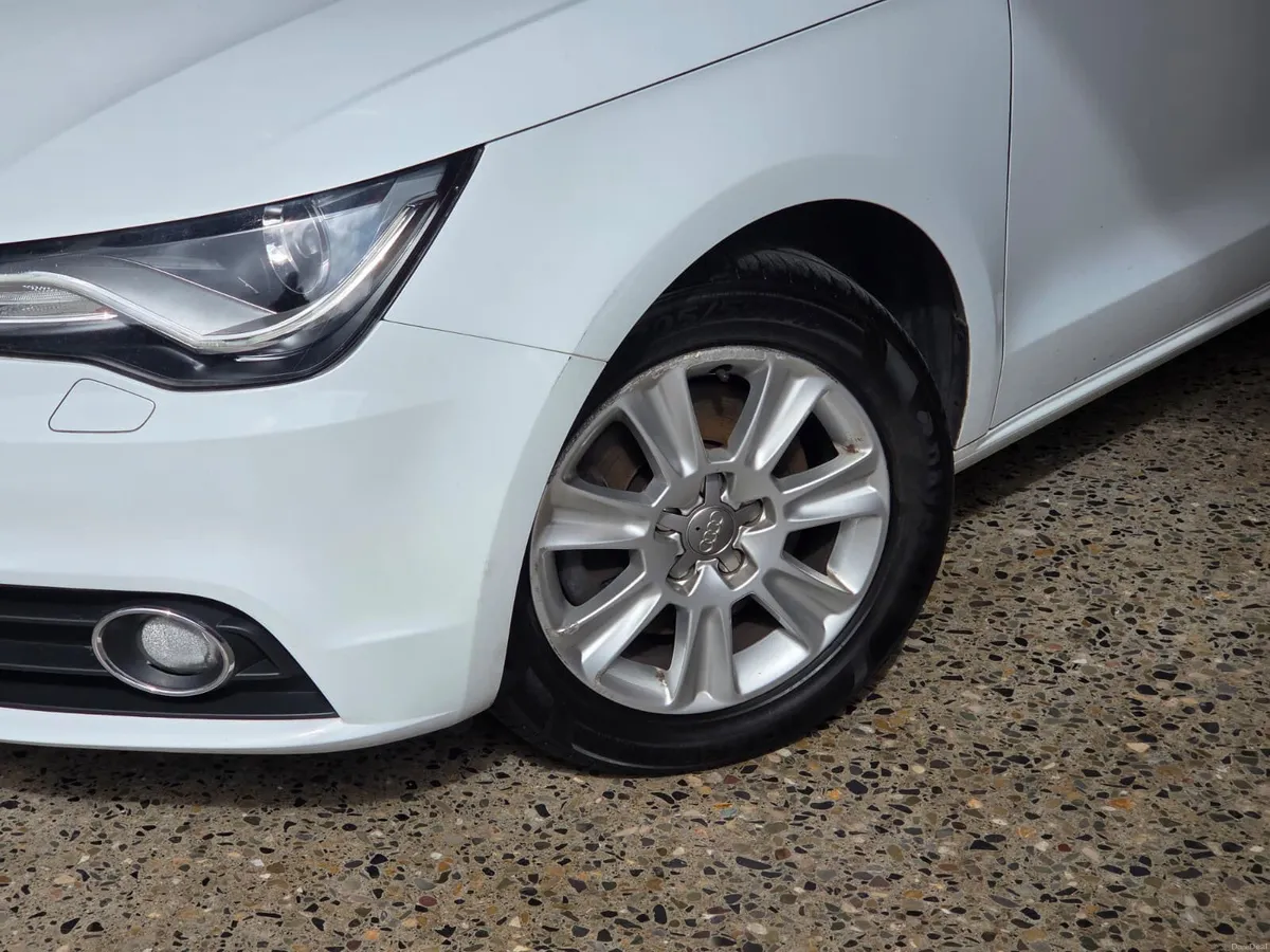 Audi A1 2013 - Image 2