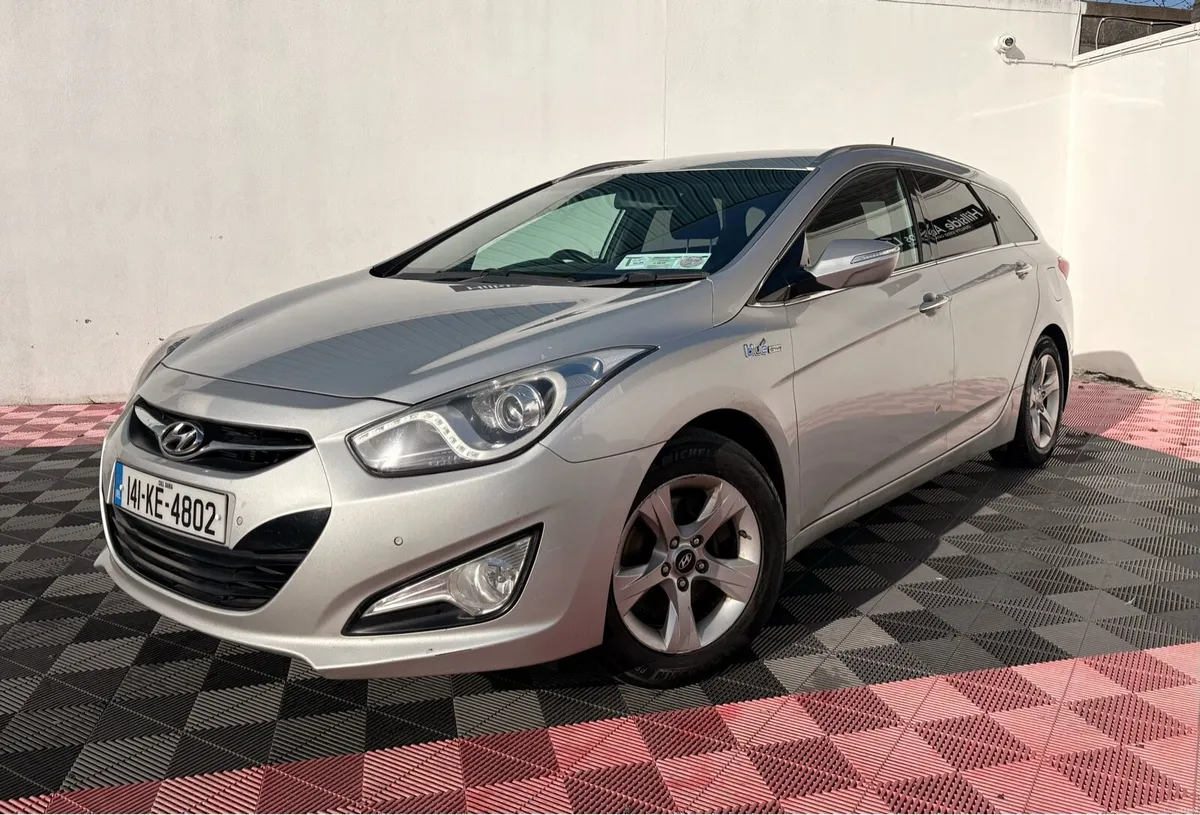 141 Hyundai i40 1.7crdi - Image 1