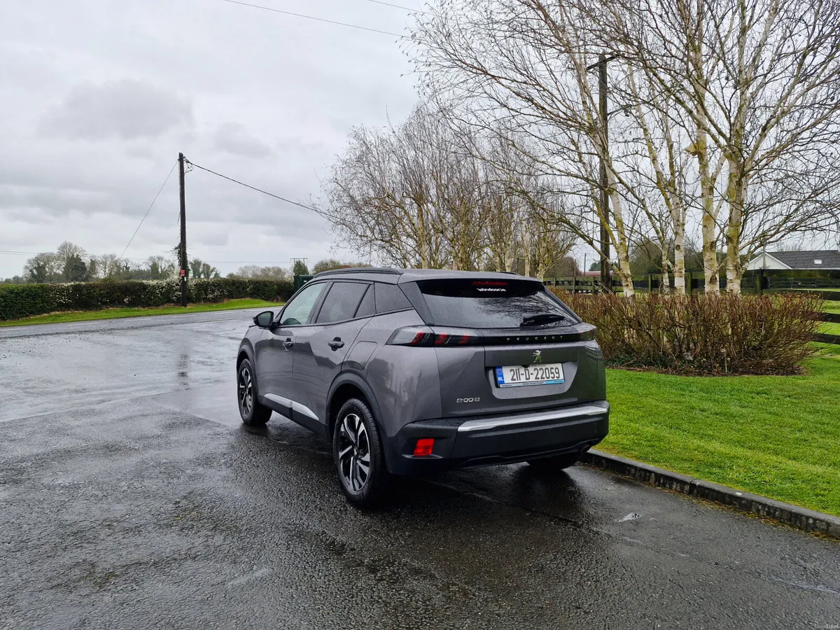 Peugeot 2008 Petrol - Image 4