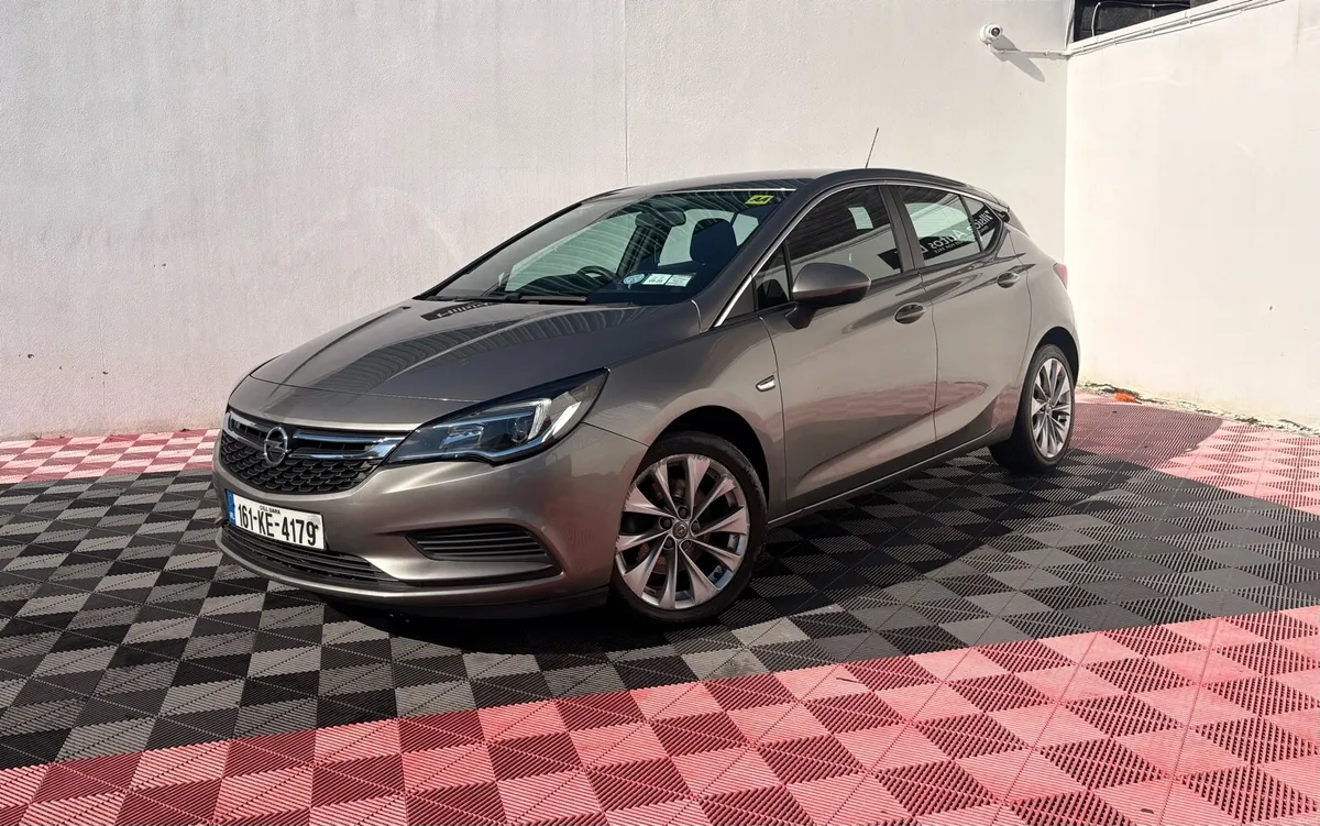 161 Opel Astra 1.6cdti tax/nct 1 owner - Image 2