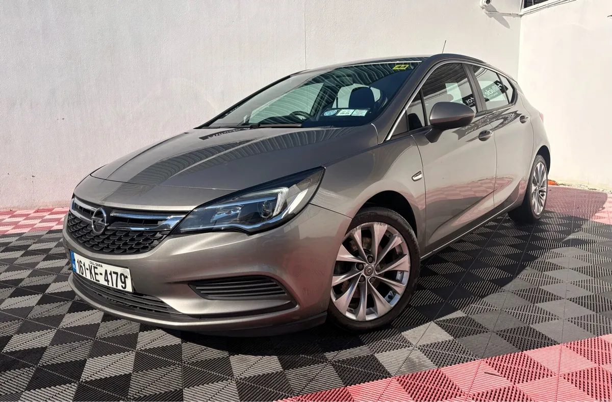 161 Opel Astra 1.6cdti tax/nct 1 owner - Image 4