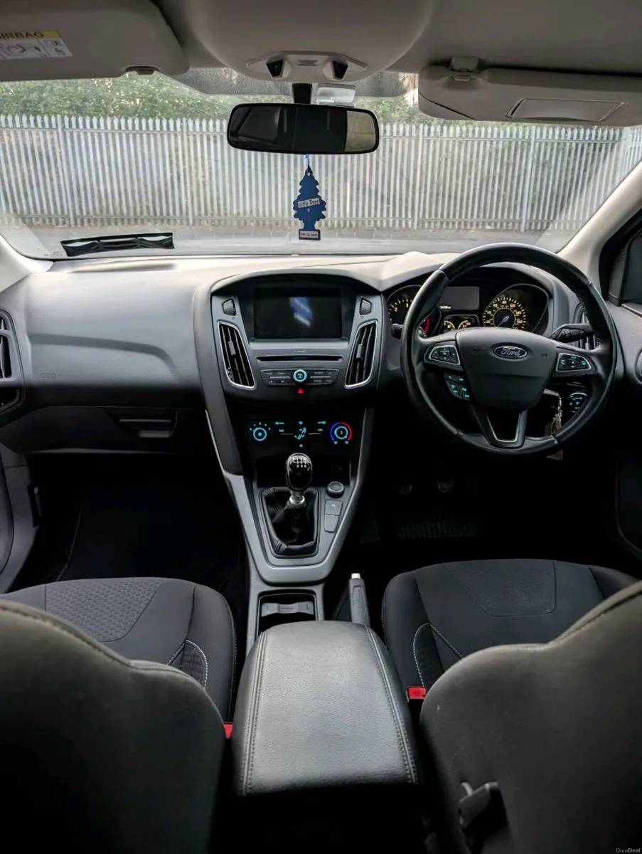 171 Ford Focus Zetec 1.5 TDCi Edition 1 - Image 4
