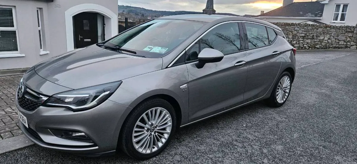 Vauxhall Astra - Image 1