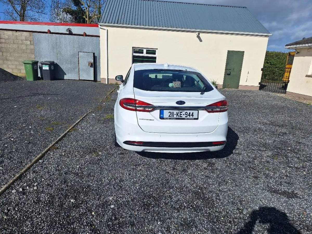 Ford Mondeo 2021 - Image 4