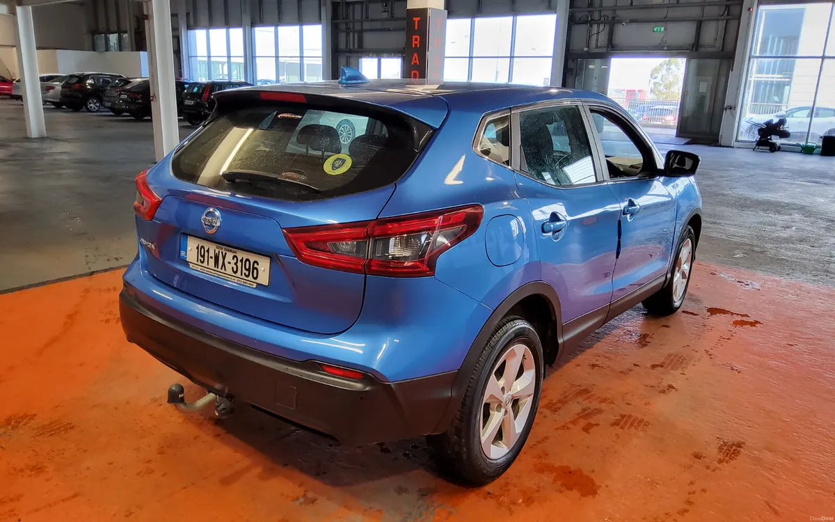 Nissan Qashqai 2019 - Image 4