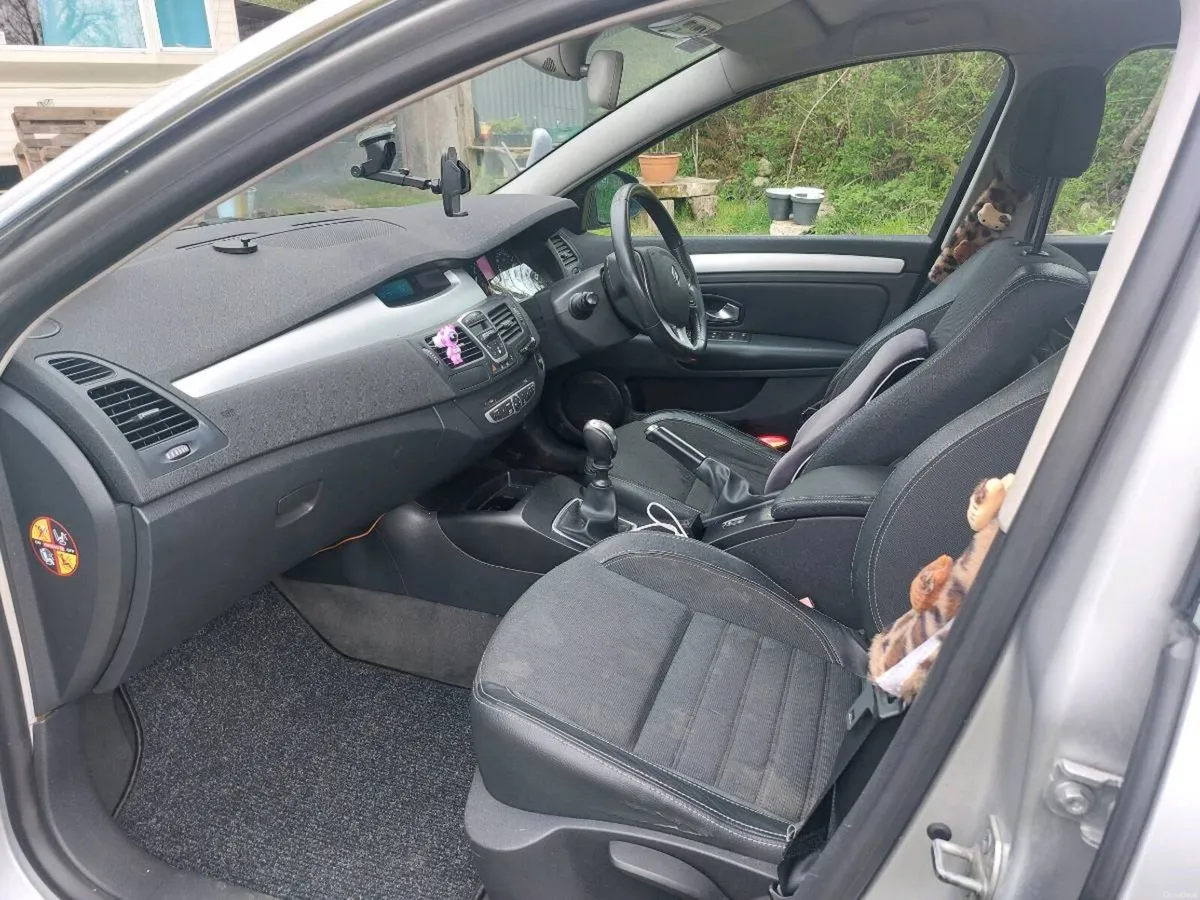 Renault Laguna - Image 3