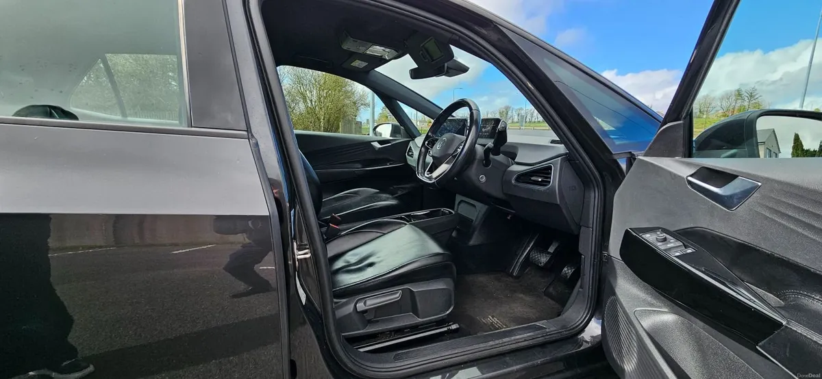 Volkswagen ID.3 2022 - Image 2
