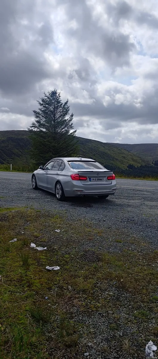 BMW 3-Series 2017 - Image 4