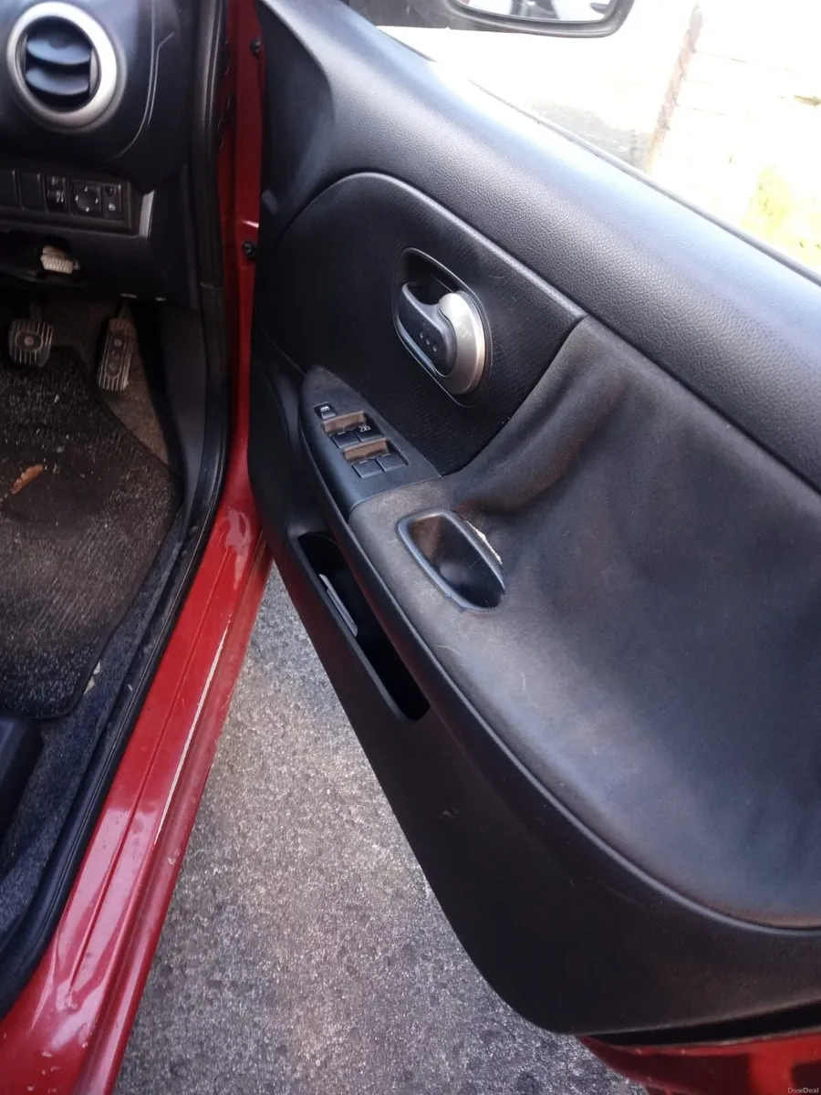 Nissan Note 2009 - Image 3