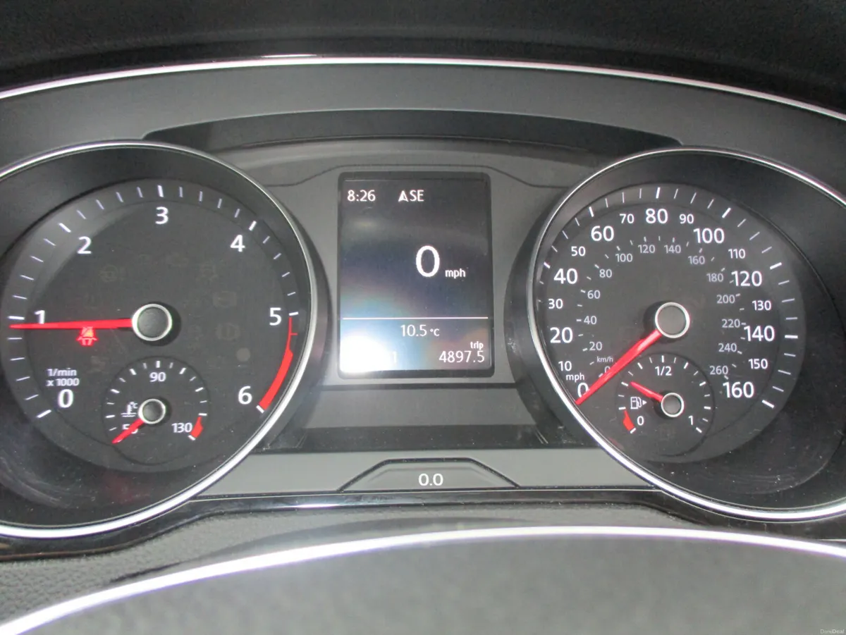 Volkswagen Passat 2016 2.0 LITRE 150 BHP BUISNESS - Image 2