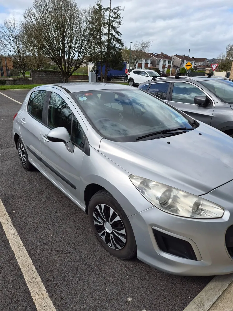 Peugeot 308 2012 - Image 1