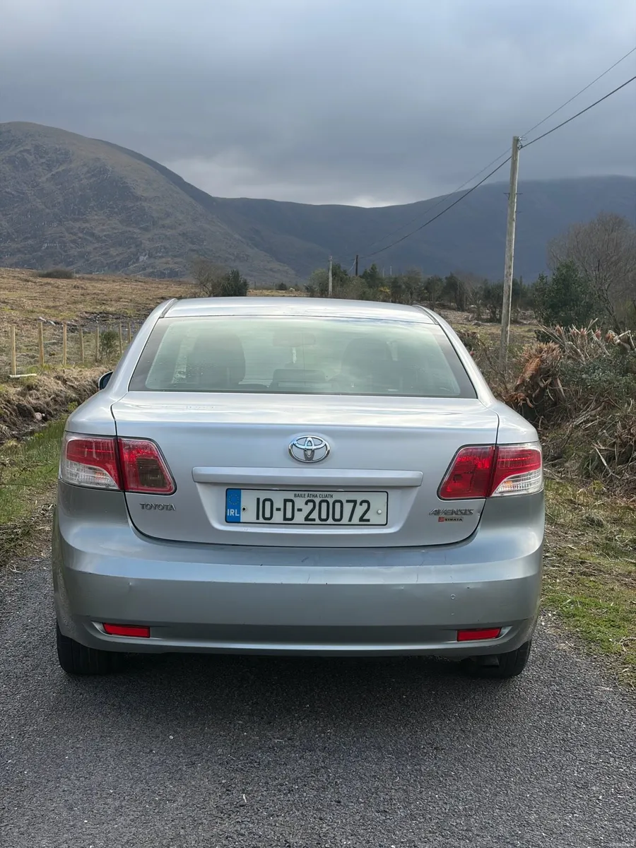 Toyota Avensis T27 2.0 diesel - Image 2