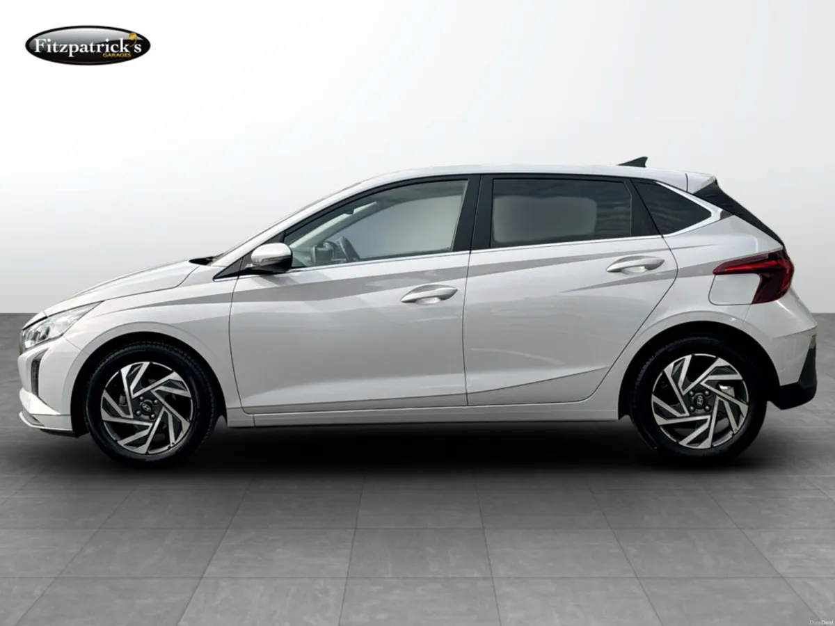 Hyundai i20 Deluxe Plus 1.2 Petrol - Image 4
