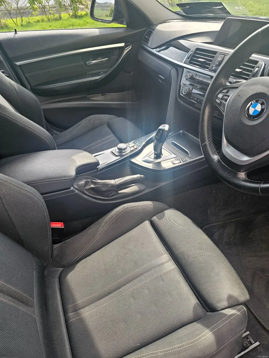 BMW 3-Series 2016 - Image 4