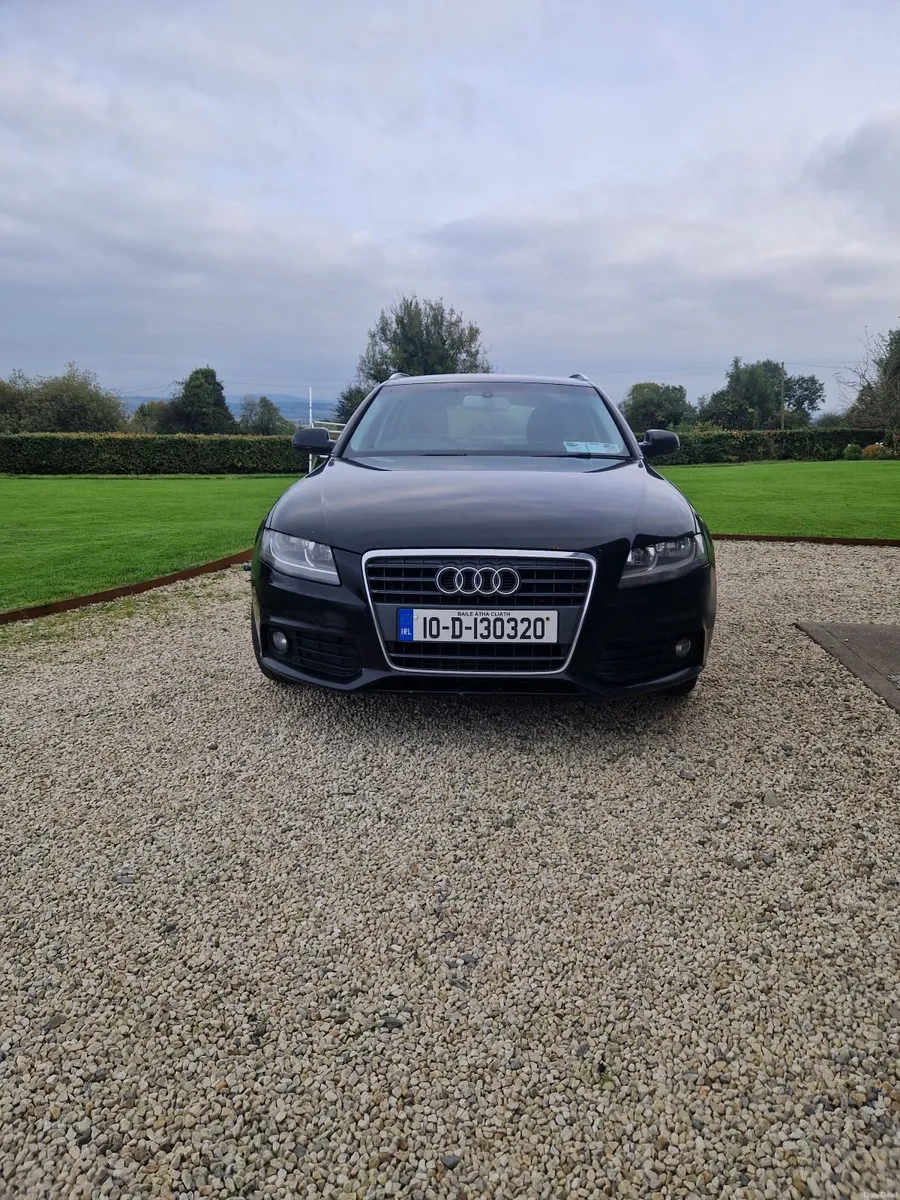 Audi A4 2010 - Image 1