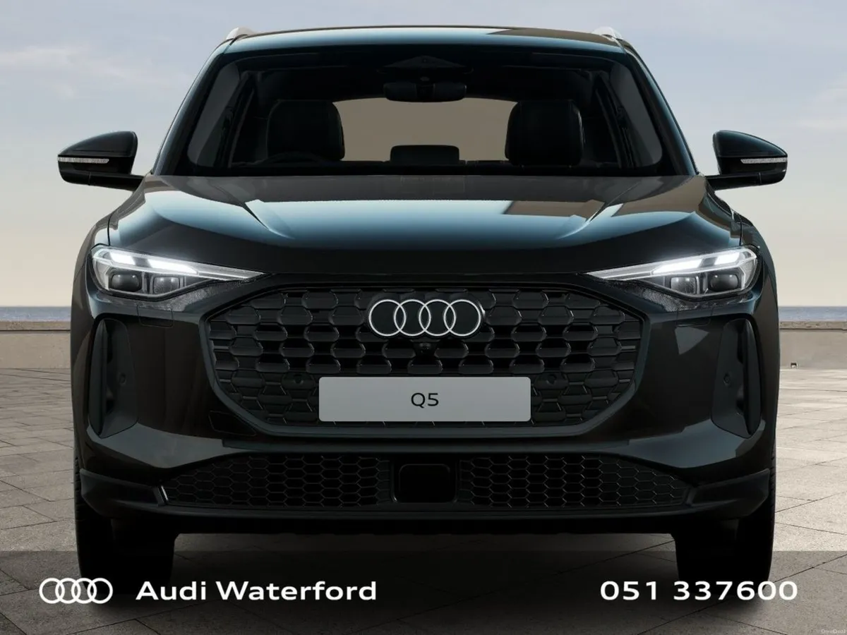Audi Q5 E-Hybrid Q SE - Image 4