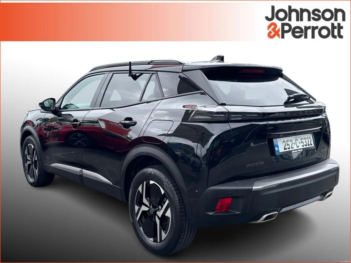 Peugeot 2008 HYBRID 145BHP e-DCS6 Allure - Image 3
