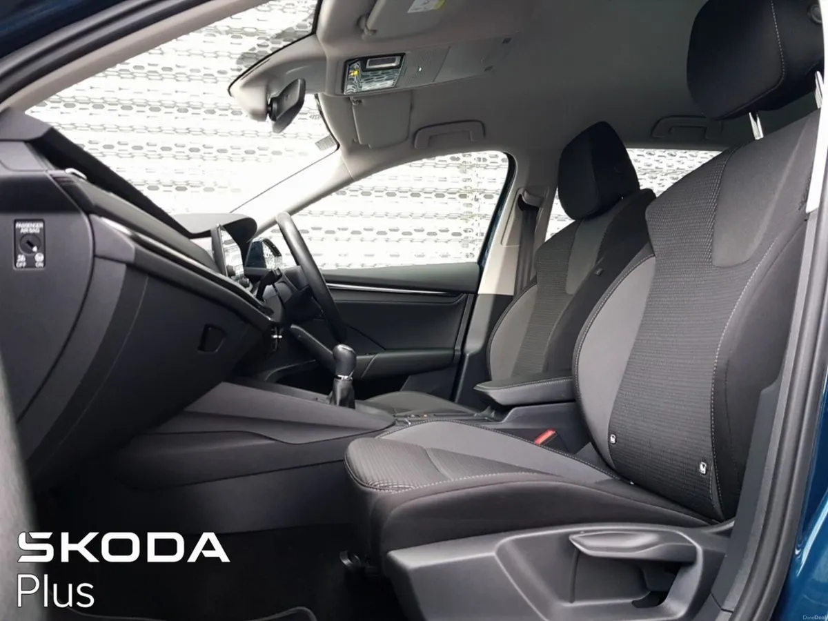 Skoda Octavia OCTAVIA  COMBI AMB 2.0TDI 115HP - Image 3