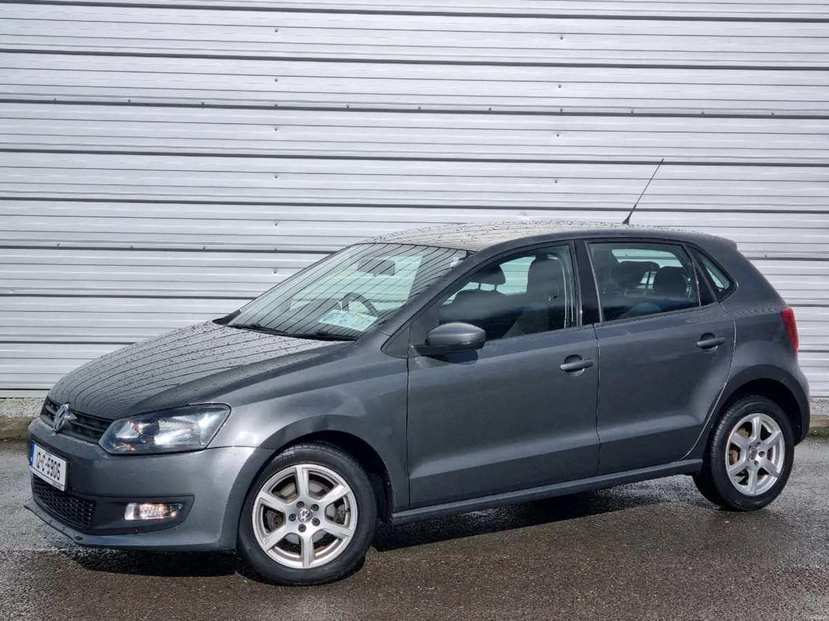 Volkswagen Polo 2012 - Image 2