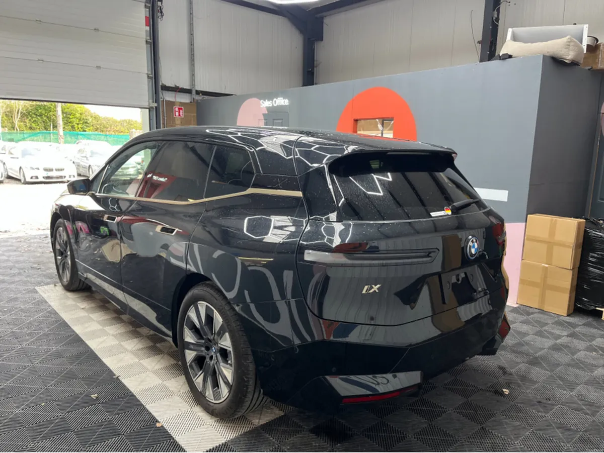 BMW iX €44950 2023 BMW IX XDRIVE 40 LOUNGE PACKAGE - Image 4