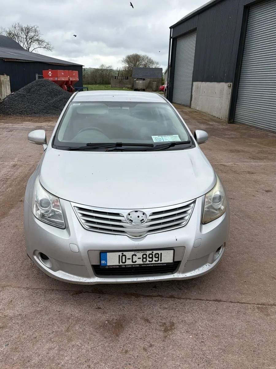Toyota Avensis 2010 - Image 4