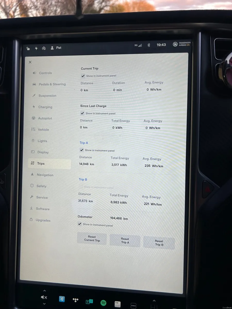 Tesla Model S 2015 - Image 3