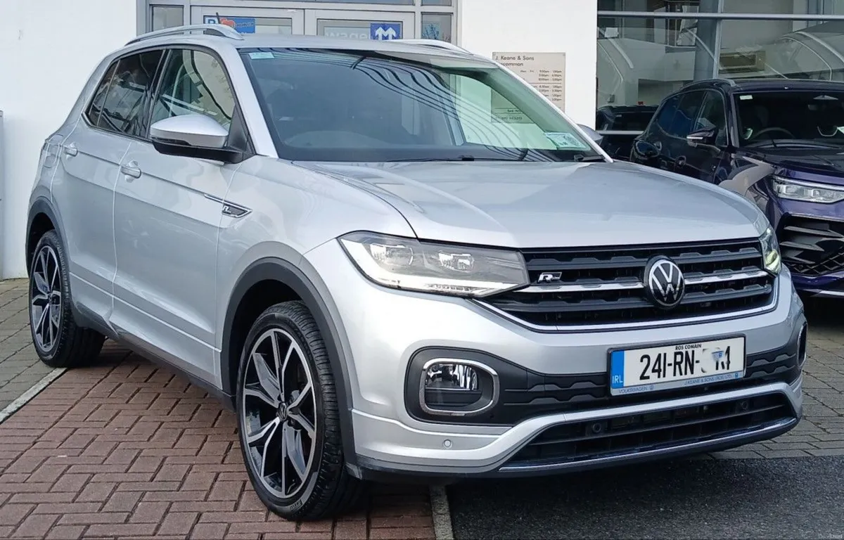 Volkswagen T-Cross R-Line 1.0 TSI M6F 115HP **APP - Image 1