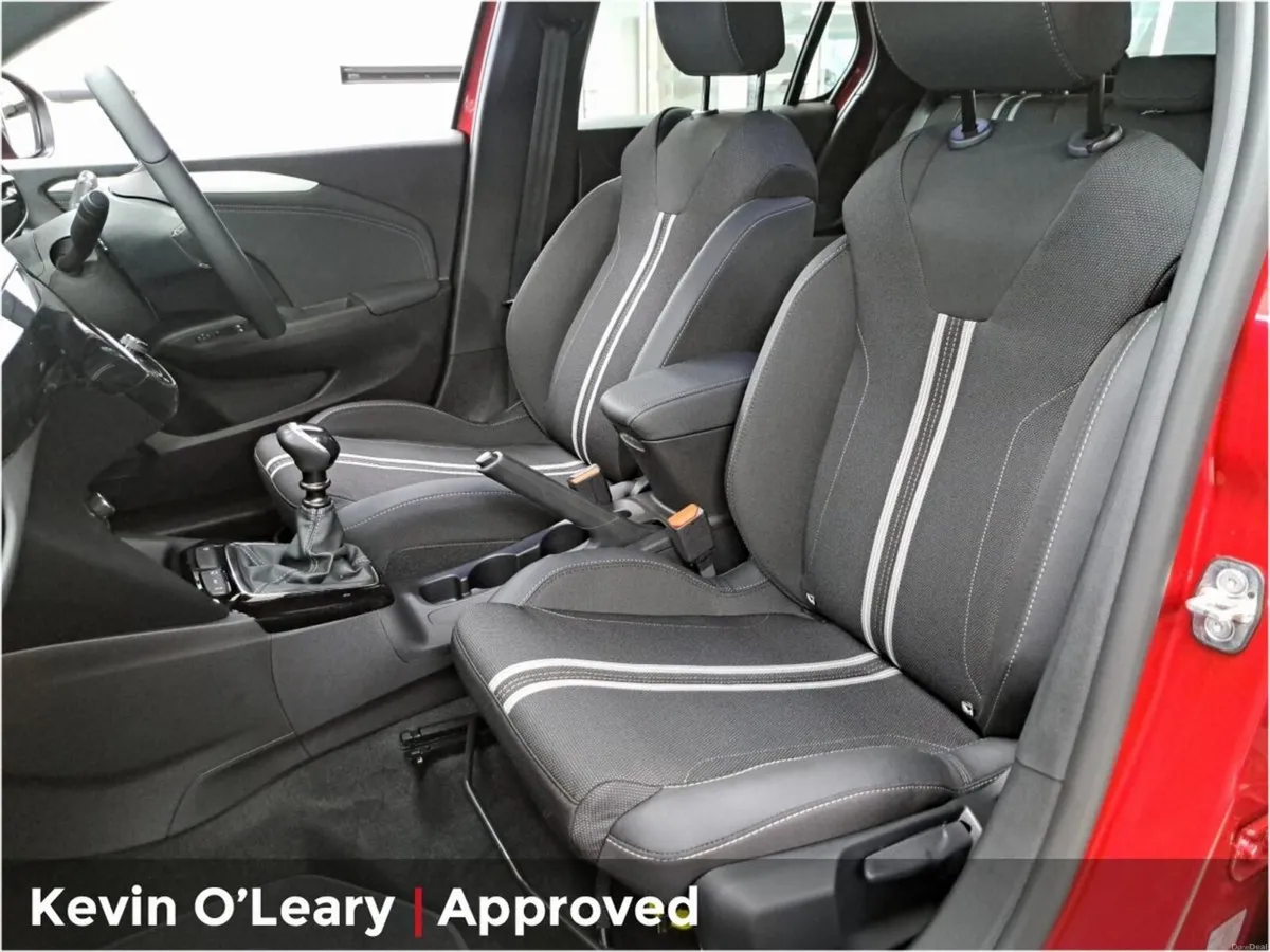 Opel Corsa 1.2 GS - Image 4