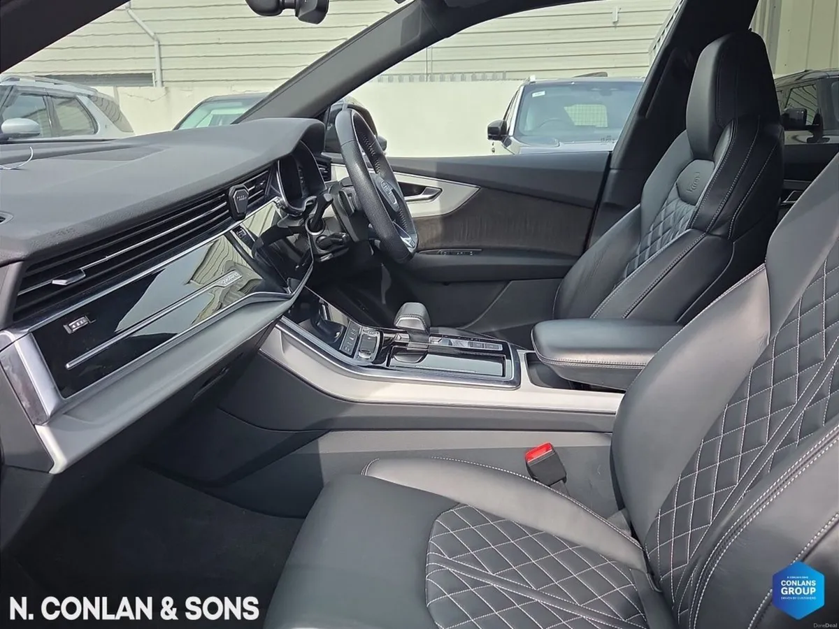 Audi Q8 3.0 TDI S LINE QUATTRO - Image 3