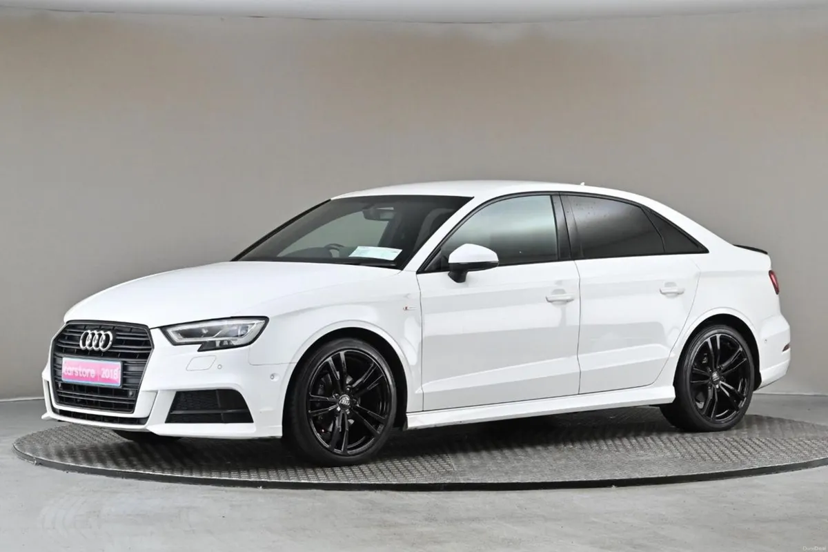 Audi A3 1.6TDI 116BHP S LINE S-TRONIC **HALF LEATH - Image 4