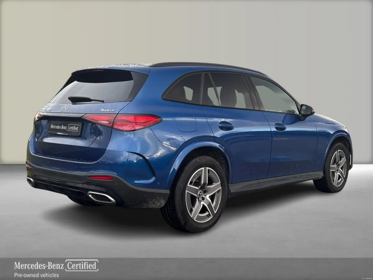 Mercedes-Benz GLC GLC300de | Diesel Plug in Hybrid - Image 4