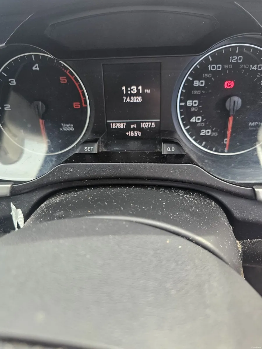 Audi A4 2011 - Image 2