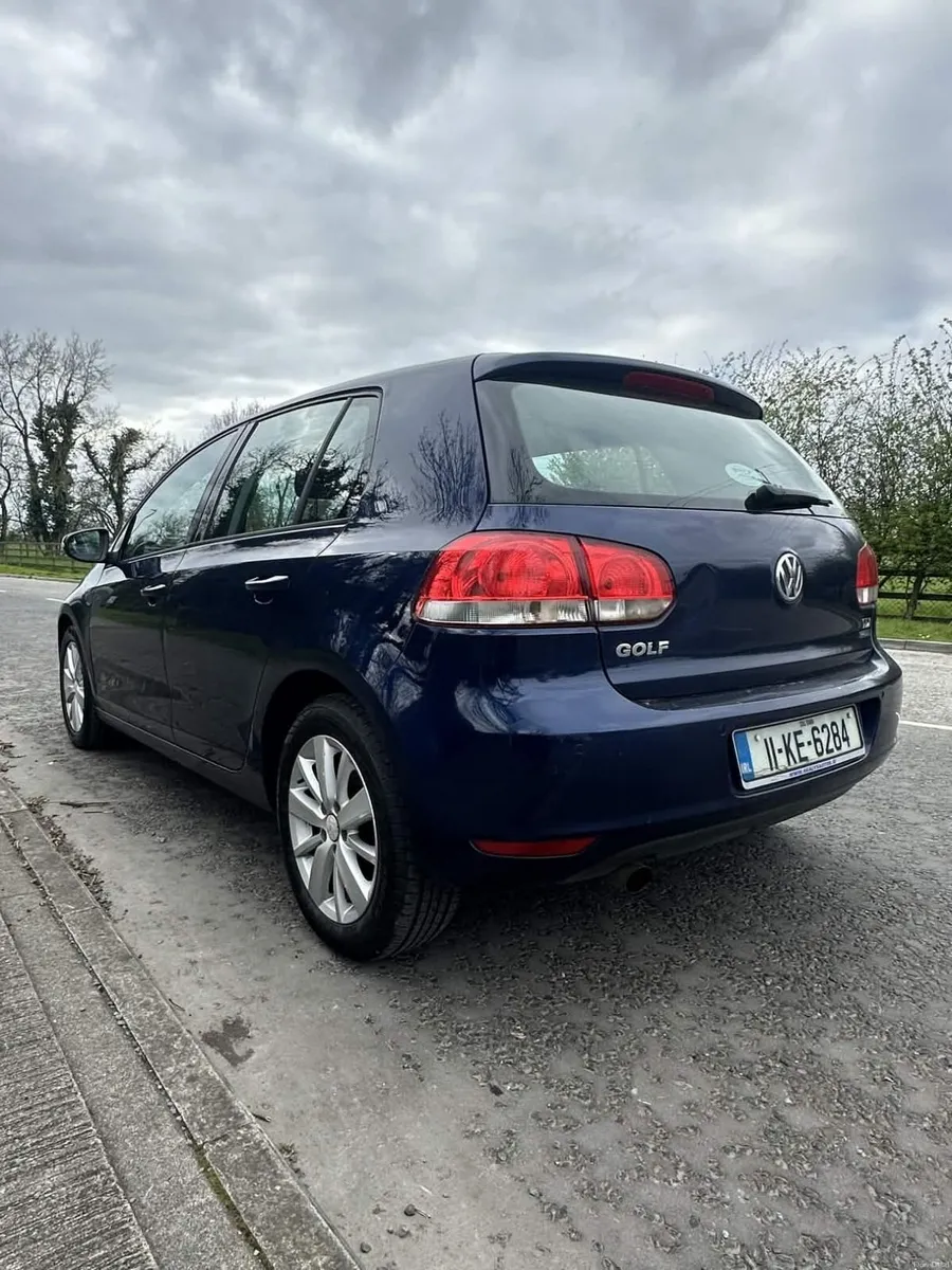 Volkswagen Golf 2011 1.6TDI - Image 3