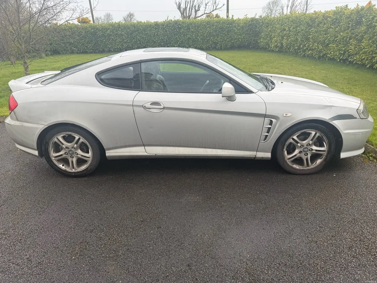 Hyundai Coupe - Image 3