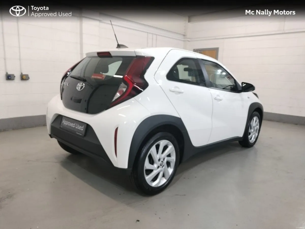 Toyota Aygo X 1.0 PETROL LOW KMS - Image 3
