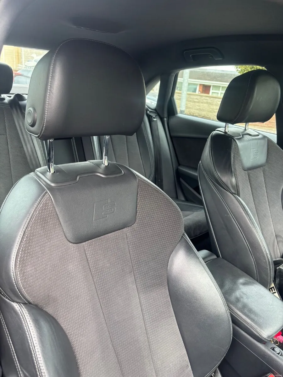 Audi A4 2016 - Image 2