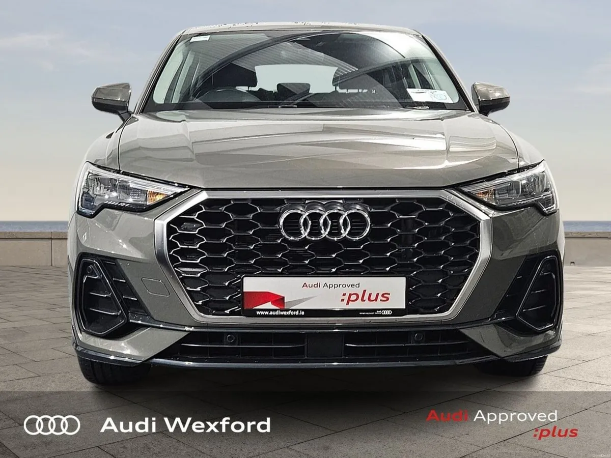 Audi Q3 45 TFSI E S Tronic SE  €397p/m - Image 3