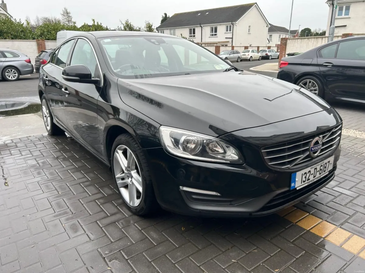 Volvo S60 D3 2013 - Image 2