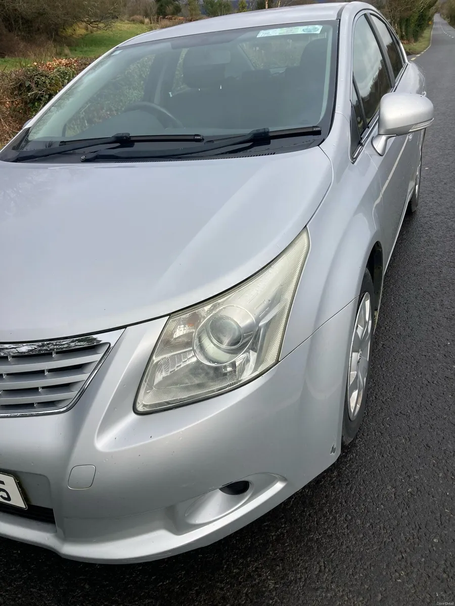 Toyota Avensis - Image 4