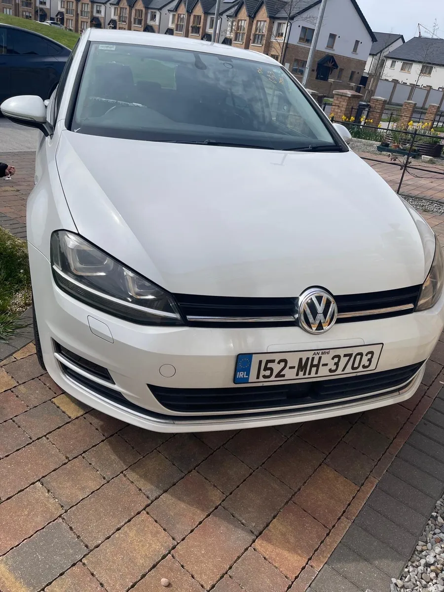 Volkswagen Golf 2015 Comfort-line Lounge Version - Image 1