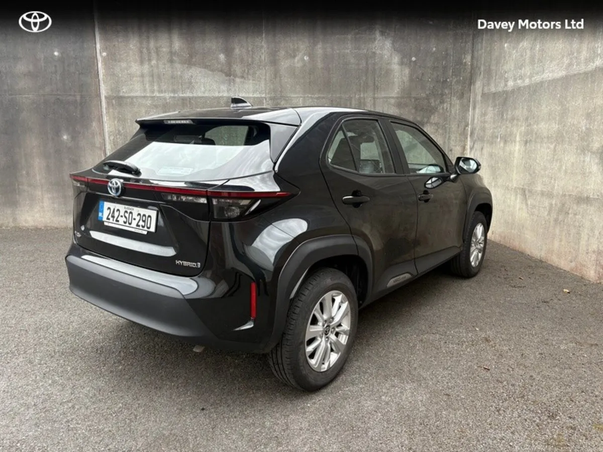 Toyota Yaris Cross YARIS CROSS LUNA - Image 2