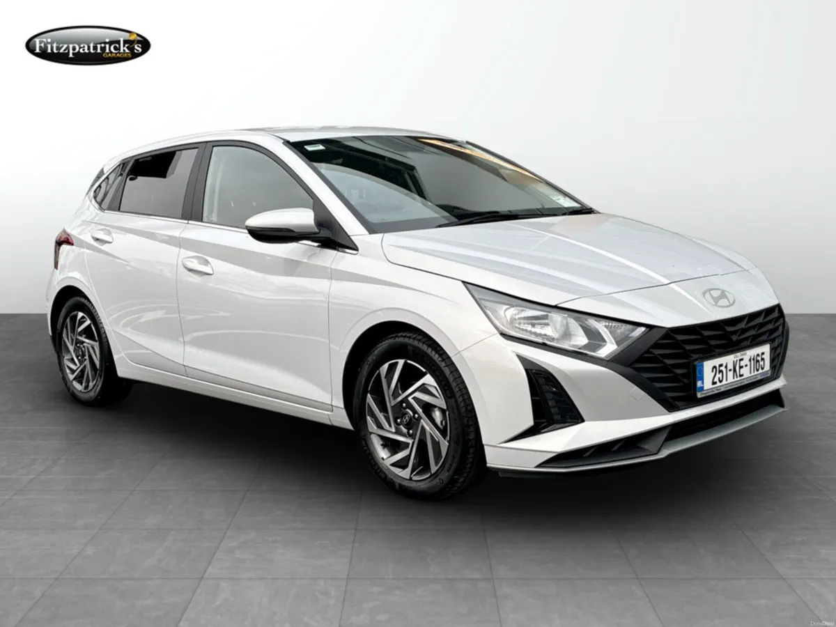 Hyundai i20 Deluxe Plus 1.2 Petrol - Image 1